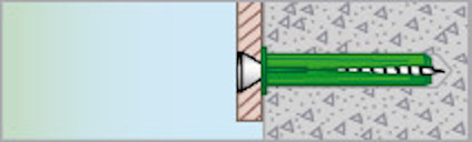 Tvärsnitt av en vägg med isolering, en metallskruv, betong och träpaneler.