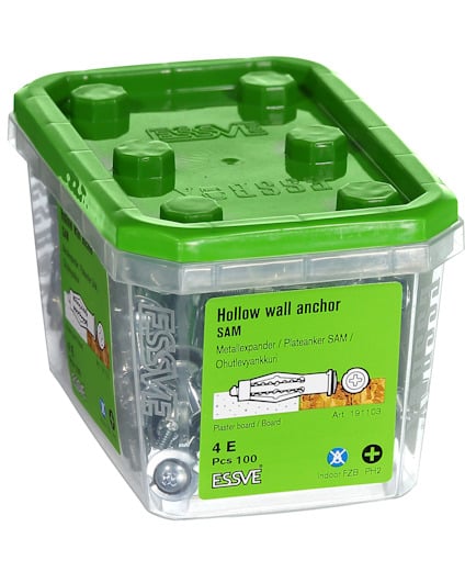 Grön och transparent förpackning med "Hollow wall anchor SAM" från ESSVE, innehållande 100 delar.