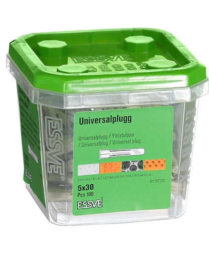 Grön plastförpackning med texten "Universaldplugg 5x30, Pcs 100, ESSVE".