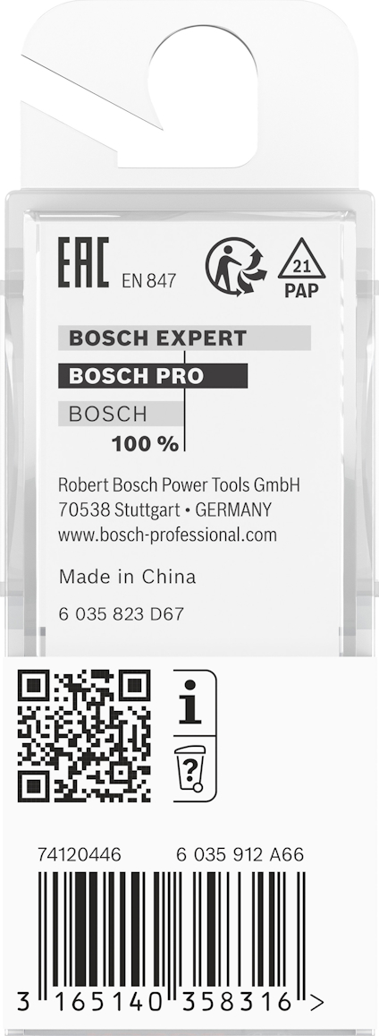 Förpackning med Bosch sågklinga, etikett med märkningar och QR-kod. Text inkluderar "Made in China" och "Robert Bosch Power Tools GmbH".